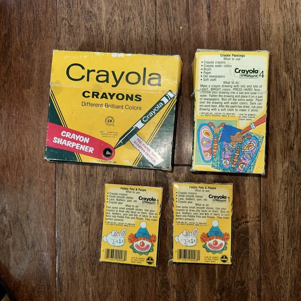 Vintage Crayola Crayons Lot 8,‎ 8, 24, 48 Binney & Smith